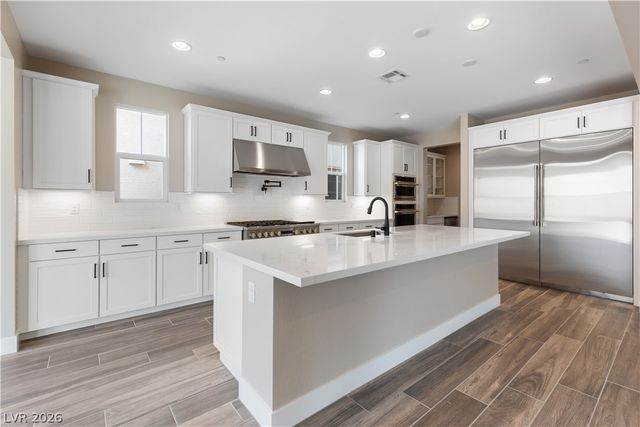 8785 Spencer Garrett Street, Las Vegas, NV 89113