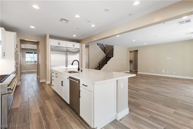 8785 Spencer Garrett Street, Las Vegas, NV 89113