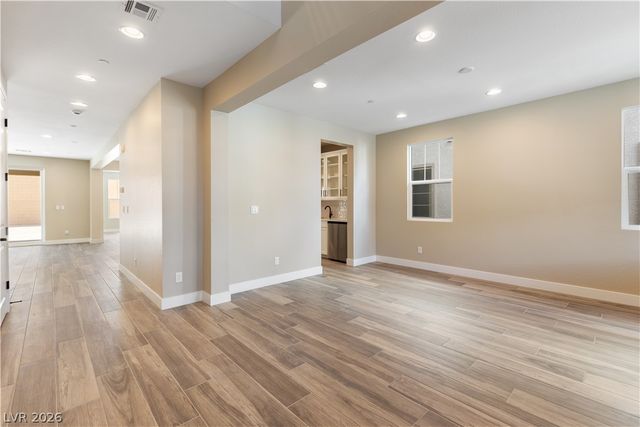 8785 Spencer Garrett Street, Las Vegas, NV 89113