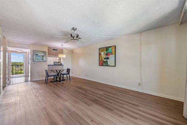 2621 COVE CAY DRIVE 606, Clearwater, FL 33760