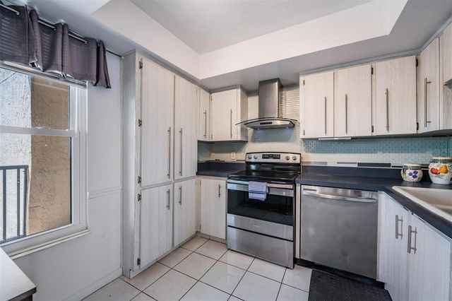 2621 COVE CAY DRIVE 606, Clearwater, FL 33760