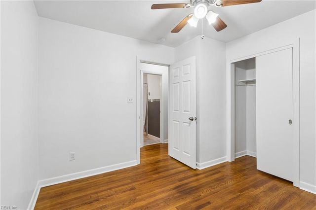 119 Nicewood DR, Newport News, VA 23602