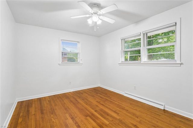 119 Nicewood DR, Newport News, VA 23602