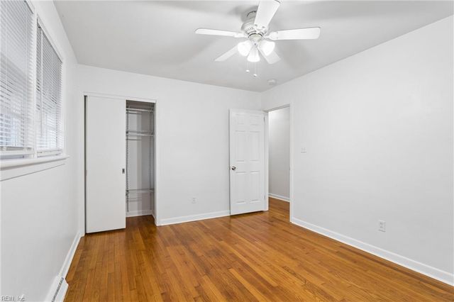 119 Nicewood DR, Newport News, VA 23602