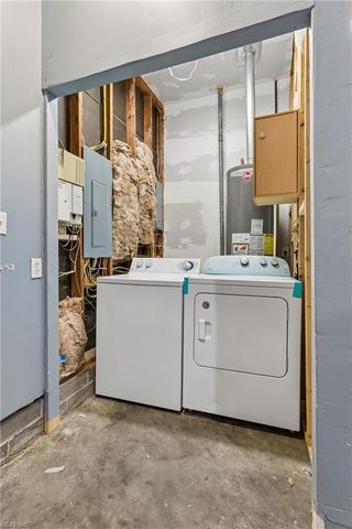 119 Nicewood DR, Newport News, VA 23602