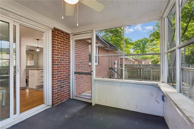 119 Nicewood DR, Newport News, VA 23602