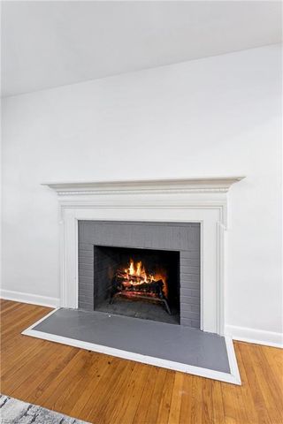 119 Nicewood DR, Newport News, VA 23602