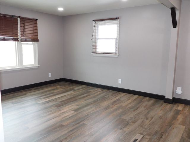 8389 EDINBORO Road, Erie, PA 16509