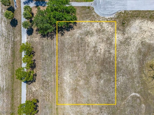 2418 SW 11th AVE, Cape Coral, FL 33914
