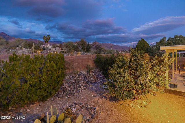 4774 N Mayfair Circle, Tucson, AZ 85750