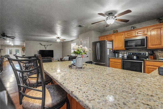 835 Wood Hollow Drive, Weatherford, TX 76087