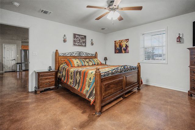 835 Wood Hollow Drive, Weatherford, TX 76087