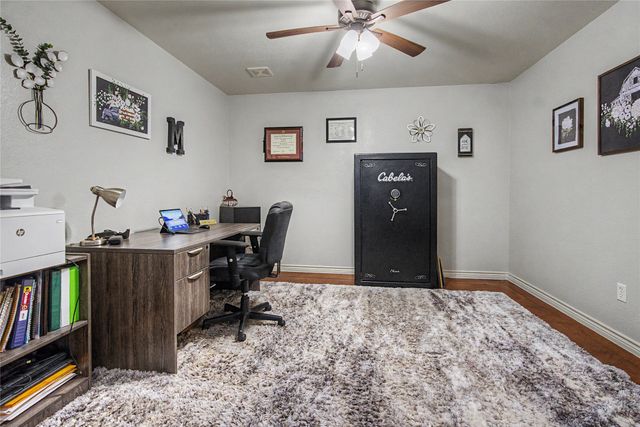 835 Wood Hollow Drive, Weatherford, TX 76087