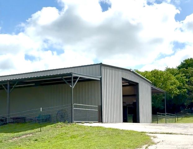 835 Wood Hollow Drive, Weatherford, TX 76087