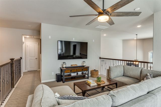 13613 Marys Ridge Road, Fort Worth, TX 76008