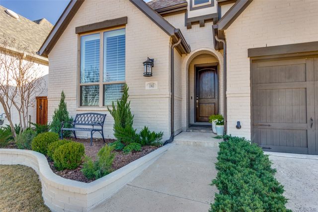 13613 Marys Ridge Road, Fort Worth, TX 76008