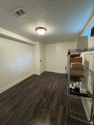 4662 S RAINBOW DR, Salt Lake City, UT 84107