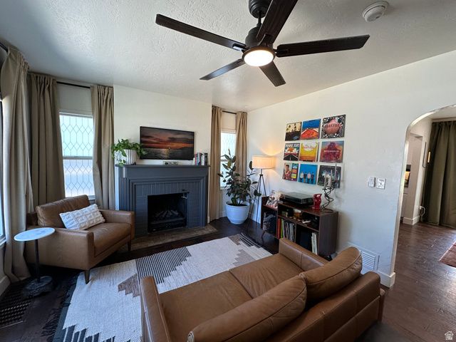 4662 S RAINBOW DR, Salt Lake City, UT 84107