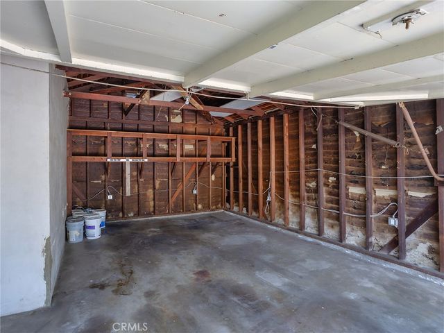 1727 N Hill Avenue, Pasadena, CA 91104