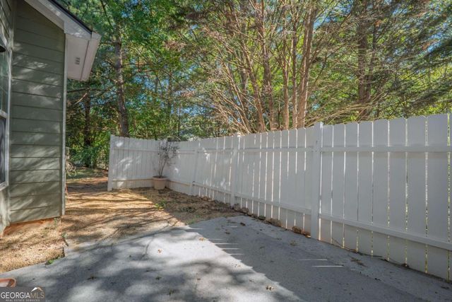 4572 Rainier Way NW 16, Acworth, GA 30101