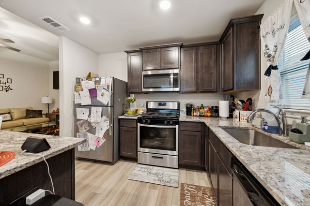 1417 Sunkiss Drive, Fort Worth, TX 76140