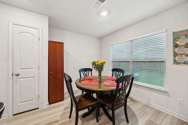 1417 Sunkiss Drive, Fort Worth, TX 76140