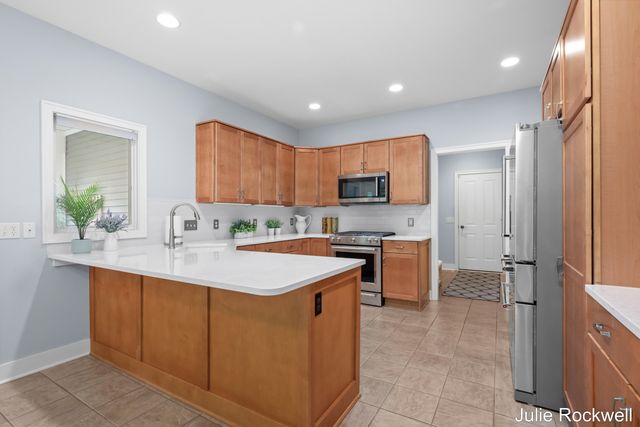4730 Sundial Drive Ne, Plainfield Twp, MI 49525