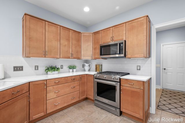 4730 Sundial Drive Ne, Plainfield Twp, MI 49525