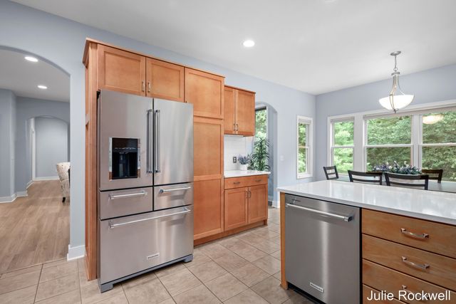4730 Sundial Drive Ne, Plainfield Twp, MI 49525