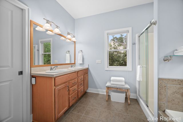 4730 Sundial Drive Ne, Plainfield Twp, MI 49525