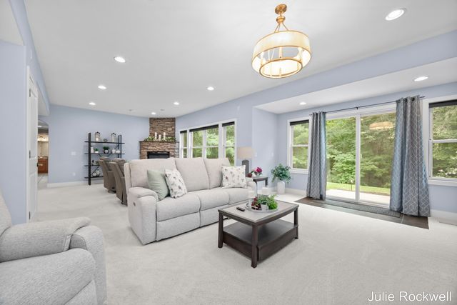 4730 Sundial Drive Ne, Plainfield Twp, MI 49525