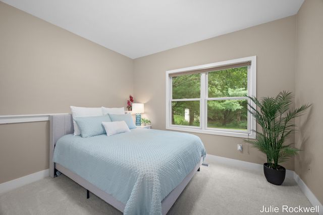 4730 Sundial Drive Ne, Plainfield Twp, MI 49525