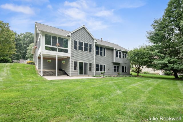 4730 Sundial Drive Ne, Plainfield Twp, MI 49525