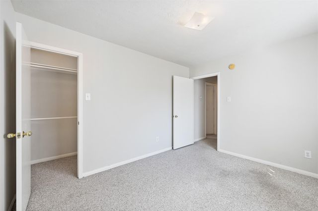 17103 Canterbury Green Court, Sugar Land, TX 77498