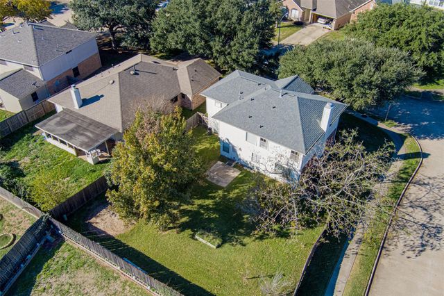 17103 Canterbury Green Court, Sugar Land, TX 77498