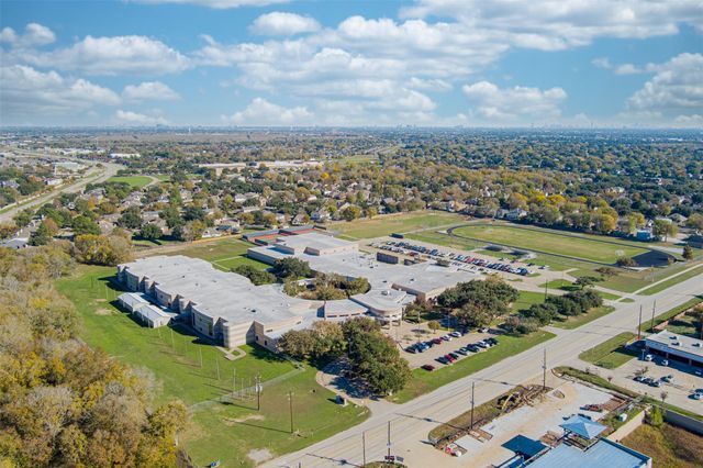 17103 Canterbury Green Court, Sugar Land, TX 77498