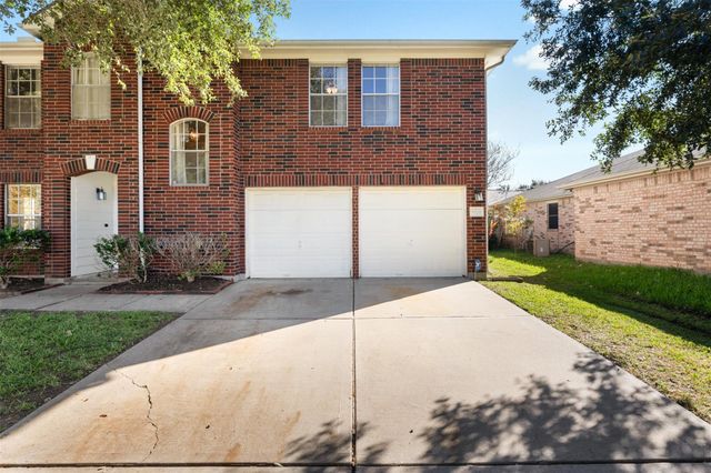 17103 Canterbury Green Court, Sugar Land, TX 77498