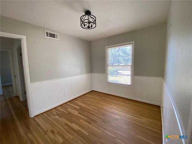 1818 S 39th Street, Temple, TX 76504