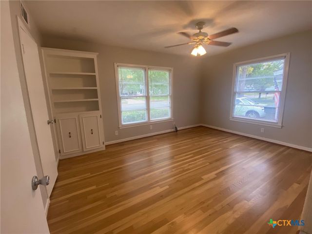 1818 S 39th Street, Temple, TX 76504