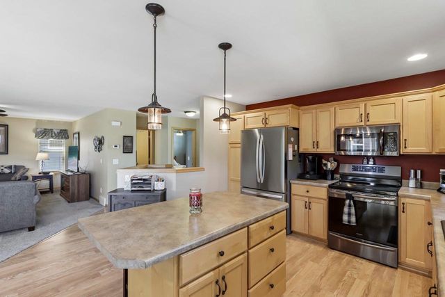 501 Pine Lawn Parkway, Verona, WI 53593