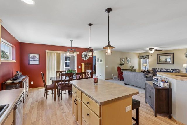 501 Pine Lawn Parkway, Verona, WI 53593