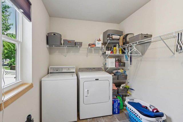 501 Pine Lawn Parkway, Verona, WI 53593
