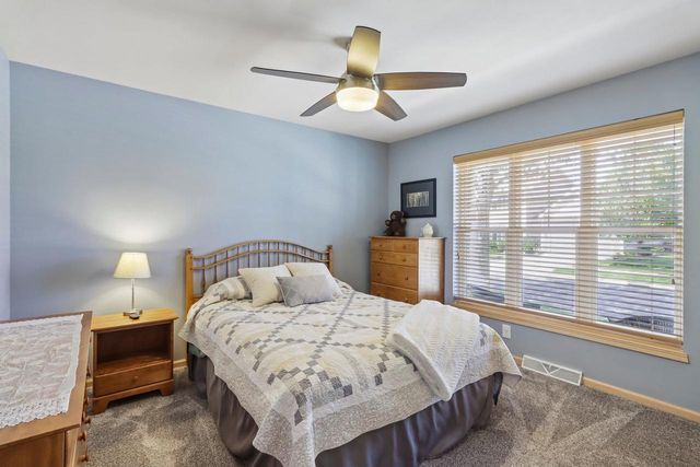 501 Pine Lawn Parkway, Verona, WI 53593