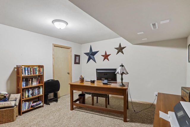 501 Pine Lawn Parkway, Verona, WI 53593