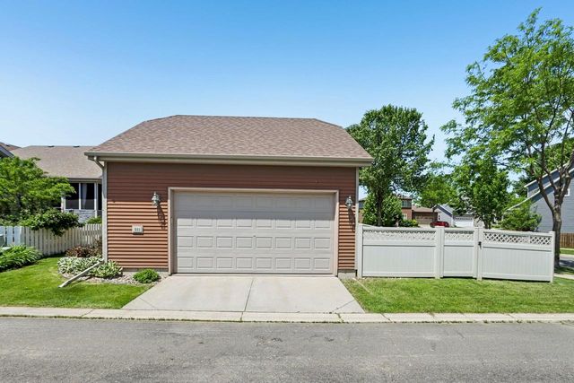 501 Pine Lawn Parkway, Verona, WI 53593