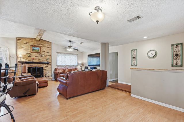 2016 Custer Parkway, Richardson, TX 75080