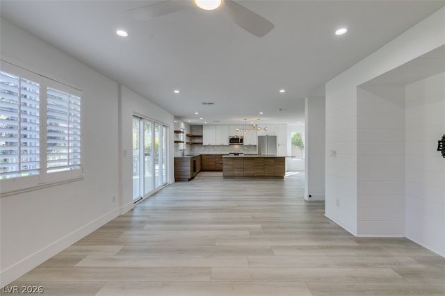 9900 Long Cattle Avenue, Las Vegas, NV 89117