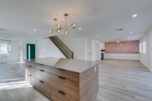 9900 Long Cattle Avenue, Las Vegas, NV 89117