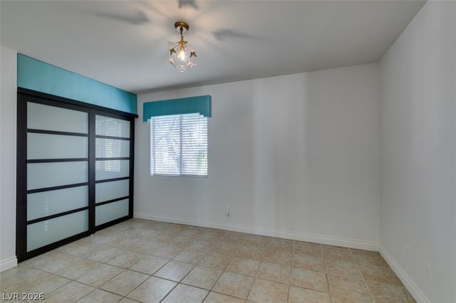 9900 Long Cattle Avenue, Las Vegas, NV 89117