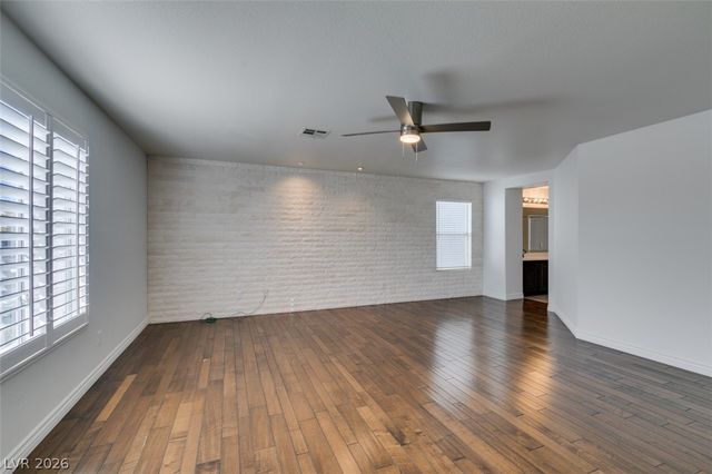 9900 Long Cattle Avenue, Las Vegas, NV 89117